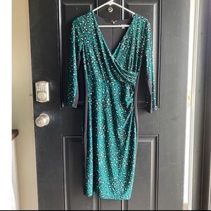 Tommy Hilfiger Black and Green Leopard V-neck Long Sleeve Jersey Dress size 6